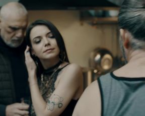 Maria Obretin, & other actresses - Umbre s03e06 (2019) Nude TV movie scene