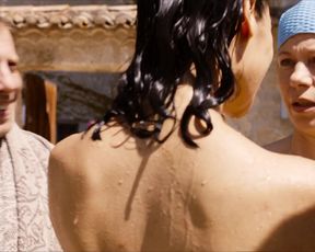 Jule Bowe, Dasniya Sommer, Elisabeth Ehrlich - Affenkonig (2016) Censored naked video