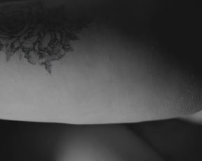 Aglaia Shilovskaya - Ke-Dy (2016) Sexy scenes