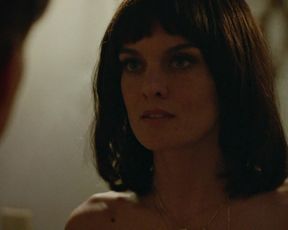 Frankie Shaw - SMILF s01e08 (2017) Naked actress in a movie scene