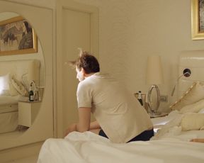 Anna Kaderavkova nude - Stastny novy rok (2019)