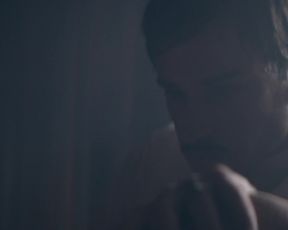 Soko, Tamzin Merchant sexy - La danseuse (2016)