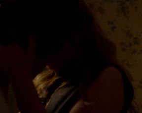 Lou Roy-Lecollinet - Trois souvenirs de ma jeunesse (2015) sexy topless scenes