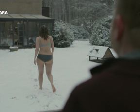 Margo Verhoeven, Saskia Temmink - Van God Los s04e02 (2017) Naked actress in a movie scenes