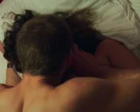 Manal Issa - Peur de rien (2016) Nude TV movie scene