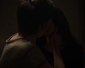 Sara Serraiocco, Nazanin Boniadi - Counterpart s01e04 (2018) Naked actress in a 1080p_1