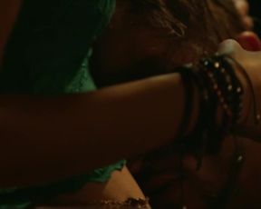 Flora Bonfenti nude - Guyane (2017) (Season 1, Episode 4)