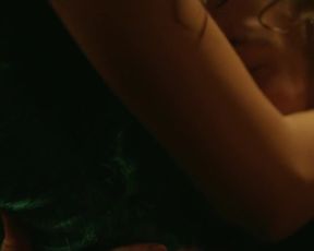 Flora Bonfenti nude - Guyane (2017) (Season 1, Episode 4)