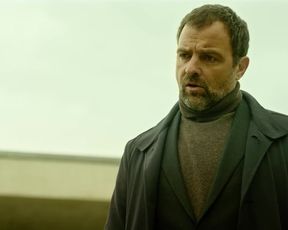 Siri Nase - Parfum s01e01 (2018) Naked hot scene