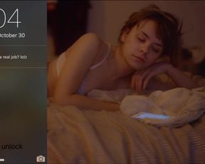 Dasha Nekrasova sexy - Wobble Palace (2018)