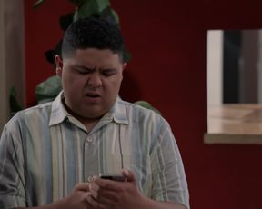 Sofia Vergara - Modern Family s10e02 (2018) Hot naked video