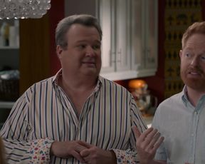 Sofia Vergara - Modern Family s10e02 (2018) Hot naked video