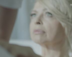 Lucyna Szierok, Violetta Arlak, sexy actress - Miasto skarbow s01e09 (2017) Сut naked video