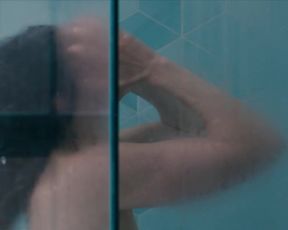 Catherine Reitman sexy - Workin' Moms  (2017) (Season 1, Episode 12)