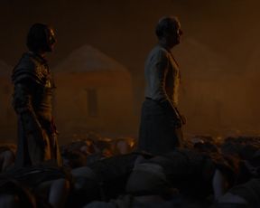 Emilia_Clarke_-_Game_of_Thrones_s06e04 (2016)