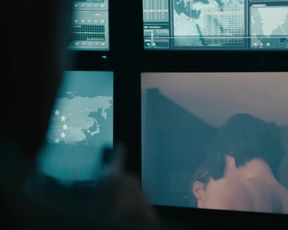 Anna Bederke - Beat s01e02 (2018) Naked actress in a sexy video