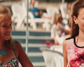 Alexandra Schmidt naked - Die letzte Party deines Lebens (2018)