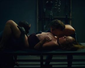 Melissa Vaz, Natalia Dal, Livia La Gatto and Samira Carvalho - Hard s01e06 (2020) Nude movie scene