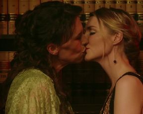 Tania Nolan, Rachel Crowl - And Then There Was Eve (2017) Censorship nude scene