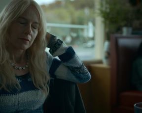 Lola Kirke naked - Lost Girls (2020)