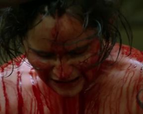 Vanessa Da Silva Lopes sexy - Guyane (2017) (Season 1, Episode 4)