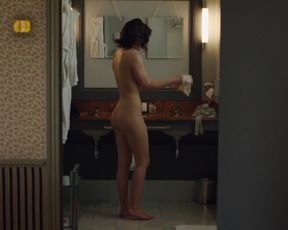 Adele Exarchopoulos naked - Eperdument (2016)