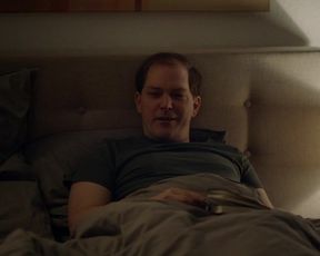 Valerie Niehaus nude - Meine fremde Freundin (2017)