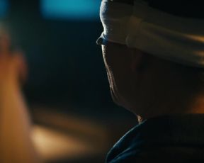 Miriam Stein - 100 Dinge (2018) Censored celebs scenes