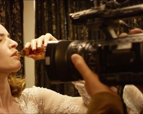 Naama Preis, Alina Levy - Myomano Shel Tzlam Hatonot (2016) celebs hot scene