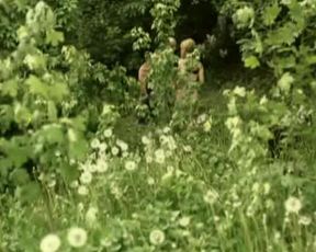 Vica Kerekes nude - Konecna Stanica (2004)