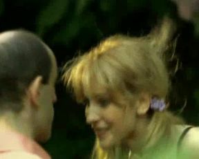 Vica Kerekes nude - Konecna Stanica (2004)