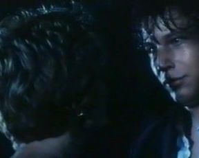 Isabella Ferrari - Cronaca di un amore violato (1995)