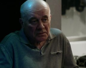 Emilia Schule nude - Professor Wall im Bordell (2019)