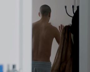 Alice de Lencquesaing, Olive Ka - Braqueurs (2015) Naked TV movie scene