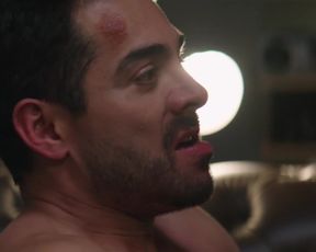 Martha Higareda - Tod@s Caen (2019) celebs hot scene