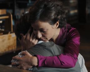 Julia Koschitz – Das Sacher. In bester Gesellschaft s01e02 (2016) Naked actress in a movie scenes