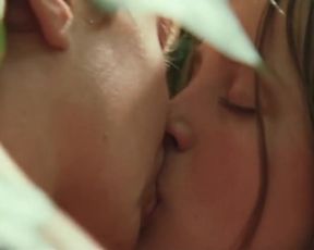 Charlotte Vandermeersch, Fantine Harduin - Adoration (2019) Сut naked video