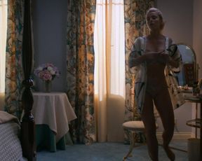 Betty Gilpin - GLOW (2018) s02e04 Sexy of staging scene