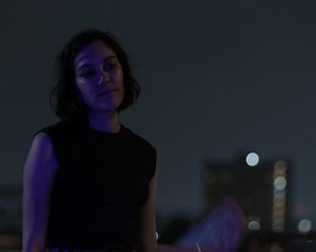 Mishel Prada, Roberta Colindrez - Vida s03e04 (2020) Naked actress