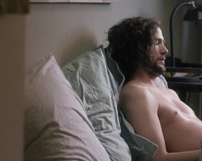 Vera Bommer nude - Seitentriebe (2018)(Season 1, Episode 4)