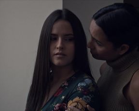 Susana Rojas, licia Jaziz - Ingobernable s02e07 (2018) Nude movie scene