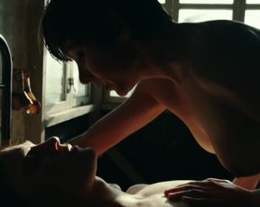 Julia Koschitz - Schweigeminute (2016) Naked movie scenes