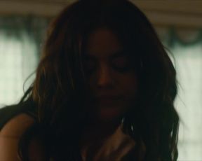 Lucy Hale - Dude (2018) Hot movie video