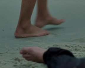 Sophie Charlotte - Ilha de Ferro s01e08 (2018) sexy nude video