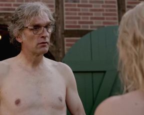 Susanna Simon, Birge Schade - Eltern allein zu Haus s01e02 (2017) Sexy scene of the film