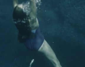Gracija Filipovic, Vanesa Vidakovic Natrlin nude - Into the Blue (2017)