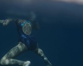 Gracija Filipovic, Vanesa Vidakovic Natrlin nude - Into the Blue (2017)