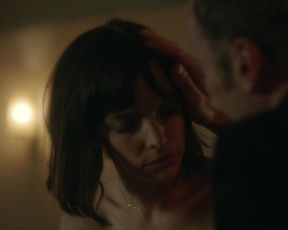 Jody Balfour - Rellik s01e05 (2017) celebrity hot movie scene