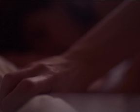 Heida Reed, Sara Dogg Asgeirsdottir - Stella Blomkvist (2018) Sexy of staging scene