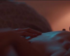 Heida Reed, Sara Dogg Asgeirsdottir - Stella Blomkvist (2018) Sexy of staging scene